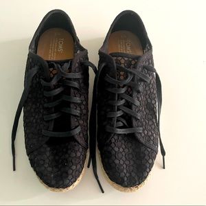 TOMS Lace Up Espadrille Sneakers
